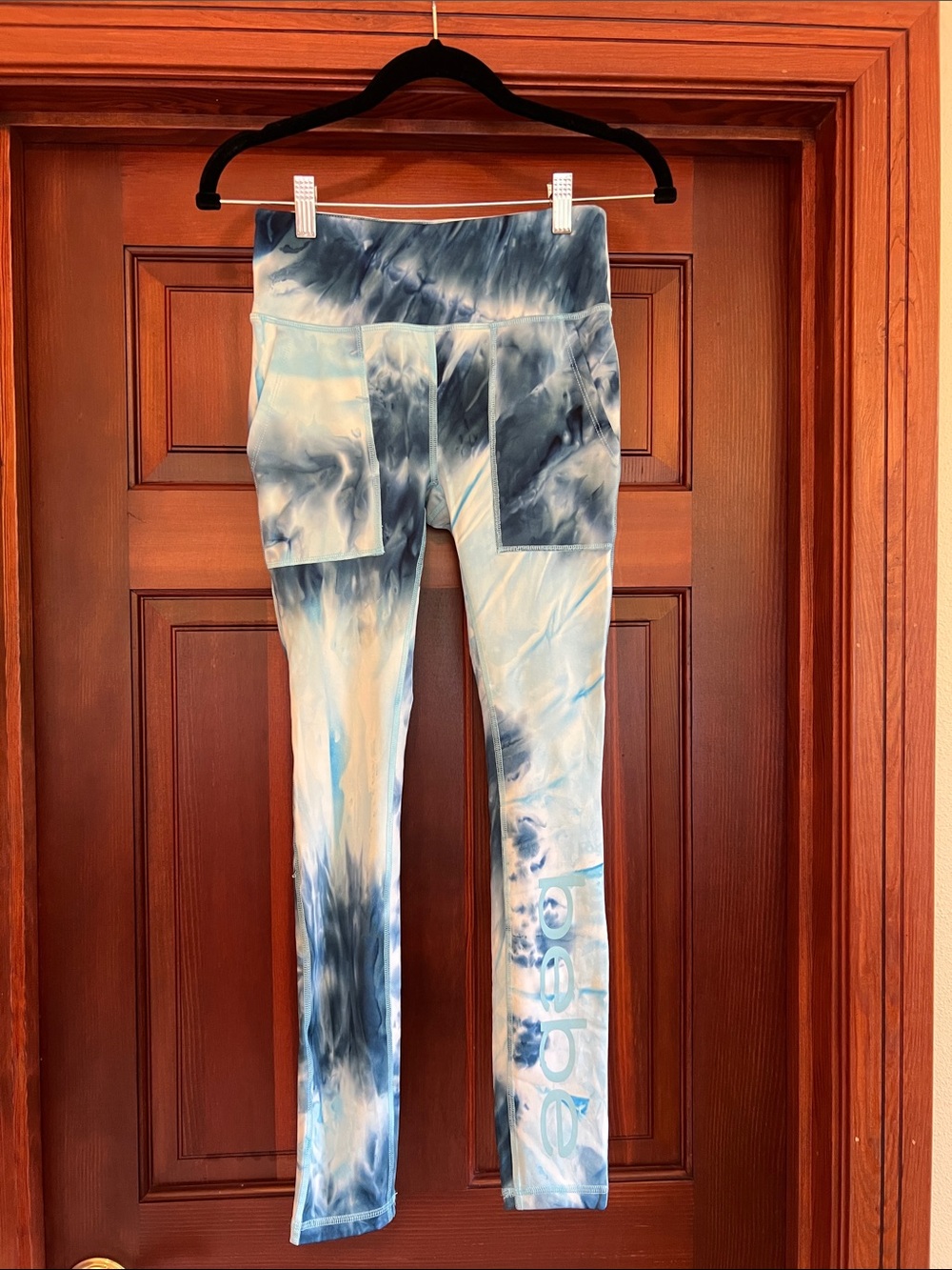 bebe Blue Tie-Dye Pocket Leggings with Logo